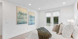266 PARK LAKE STREET Gallery 16