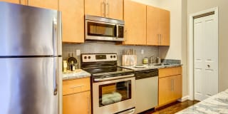 Metro on Granby Apartments Gallery 27