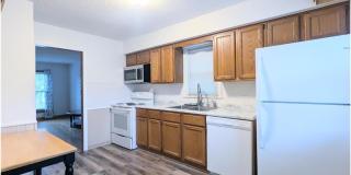 1618 Beech Street Gallery 2