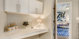 5 Mockingbird Gallery 9