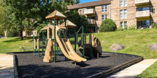 Top of the Hill Apartments Gallery 25