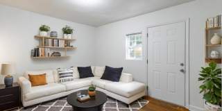 518 E Manning Street Gallery 1