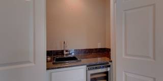 Rare 3 BR / 2.5 BA /  2 Car Garage Westlake Condo 14th Fairway (Austin Country Club) (Eanes ISD) Gallery 18
