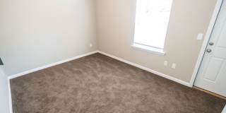 Beautiful 3 Bedroom 3 Bath Gallery 14