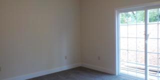 3 Bedroom, 3 1/2 Bathroom Townhouse on Easterly Parkway Gallery 12