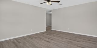 Ranch Home in Santa Monica Neighborhood Gallery 10