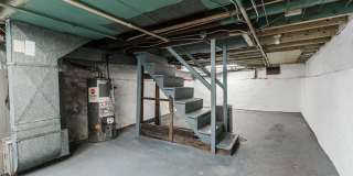 724 MOYER Street Gallery 24