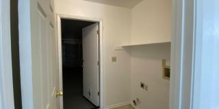 Large Four Bed, Three Bath Home with a Pool Gallery 15