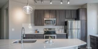 5151 Downtown Littleton Apartments Gallery 13