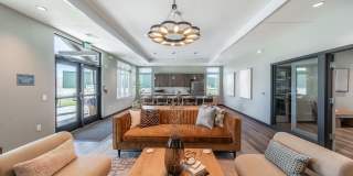 The Boulevard Gallery 16