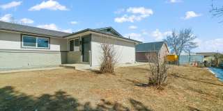 Updated 4BD, 2BA in Berkley with Off-Street Parking Spot Updated 4BD, 2BA in Berkley with Off-Street Parking Spot Gallery 17