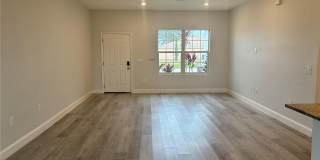 423 CHURCHILL COURT Gallery 3