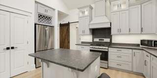 4052 Poets Trail Gallery 15
