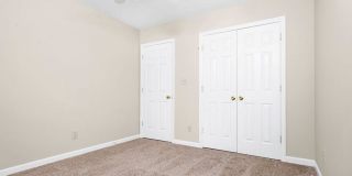 7132 Kearny Avenue Gallery 21