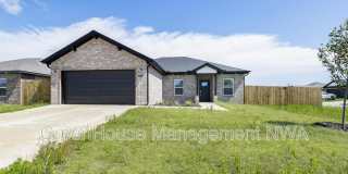 210 Williams Ct Gallery 1