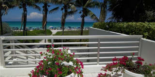 5151 COLLINS AV Gallery 30