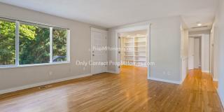 Two-Bedroom Ranch-Style Home in Bonny Slope! Gallery 6
