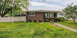 $2300 3 bed 2 bath bungalow Gallery 3