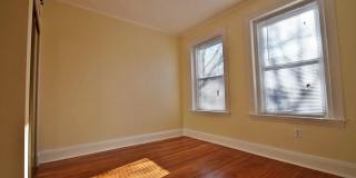 BU Brookline 4-bed 2-bath Gallery 6
