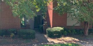 1807 Holmes Street Gallery 1
