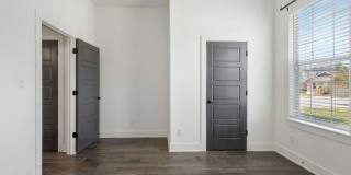 534 RIGSBY AVE Gallery 9