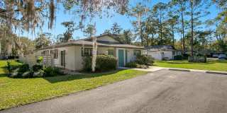 The Elizabeth Gallery 13