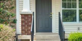 Renovated Townhome in Convenient Nashville Location Gallery 4