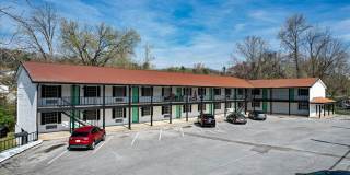 Sunset Rock Apartments Gallery 13