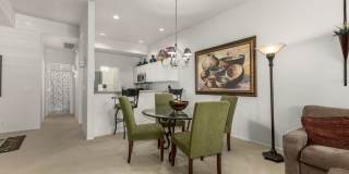 STUNNING Furnished OASIS 2 bed/2 bath Condo in McCormick Ranch Gallery 10