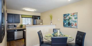 The View at Mandarin Gallery 30