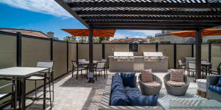 Vista Del Lago Gallery 99