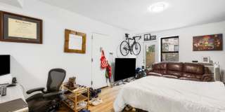 466 West 23rd Street Gallery 1