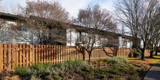 Cedar House Gallery 37