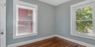 2710 Holmes St - 2S Gallery 17