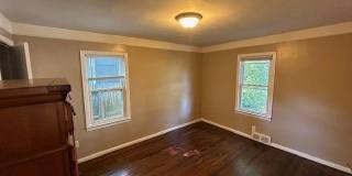 21751 ROSLYN Road Gallery 13