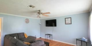 909 Wehrt Gallery 21