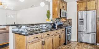2240 North San Gorgonio Road Gallery 9