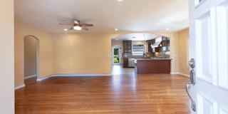 4948 Petit Avenue Gallery 2
