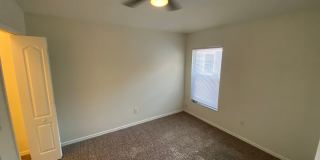 3 Bedroom / 2 Bath / 2 Car Garage Gallery 10