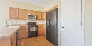 17605 W Crocus Drive Gallery 6