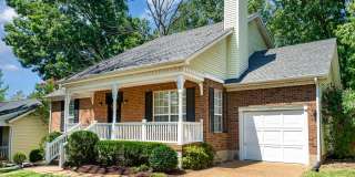 117 Southampton Court Gallery 1