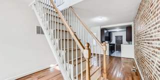 TWO BEDROOM TWO BATHROOM TOWNHOUSE AVAILABLE FOR SEPT 1ST MOVE-IN!!!! Gallery 11