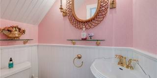 83 John Street Gallery 13