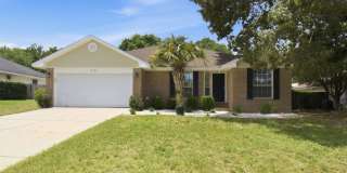 4 Bedroom in CRESTVIEW!! Gallery 1