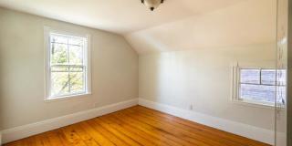 12 Adella Pl. Gallery 10