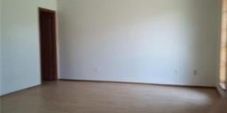 2908 Swallow Avenue Gallery 3