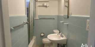 1605 Cambridge Circle Gallery 22