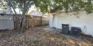 1709 DOT Street Gallery 13