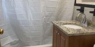 Coolidge Corner  Renovated Spacious and very sunny top floor  2 bed, HT and HW inc  June or July Gallery 7