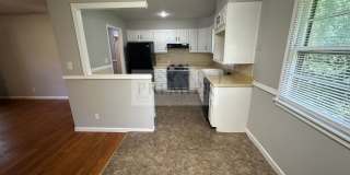 3 bd / 1.5 ba Raytown Home - house 5312 Hunter Street, Raytown, MO- Rent $1450 Gallery 5